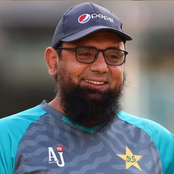 Saqlain Mushtaq Biography